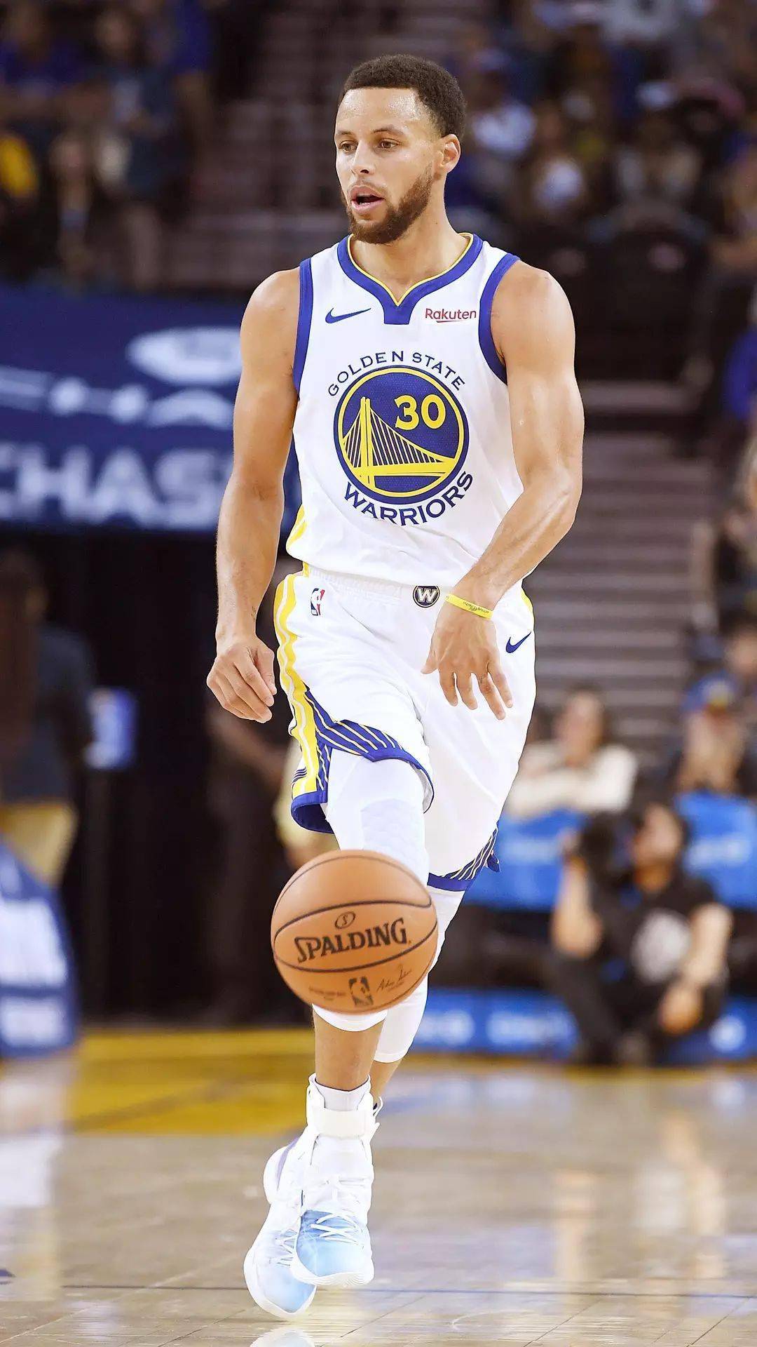 中位移与近 中位移与近